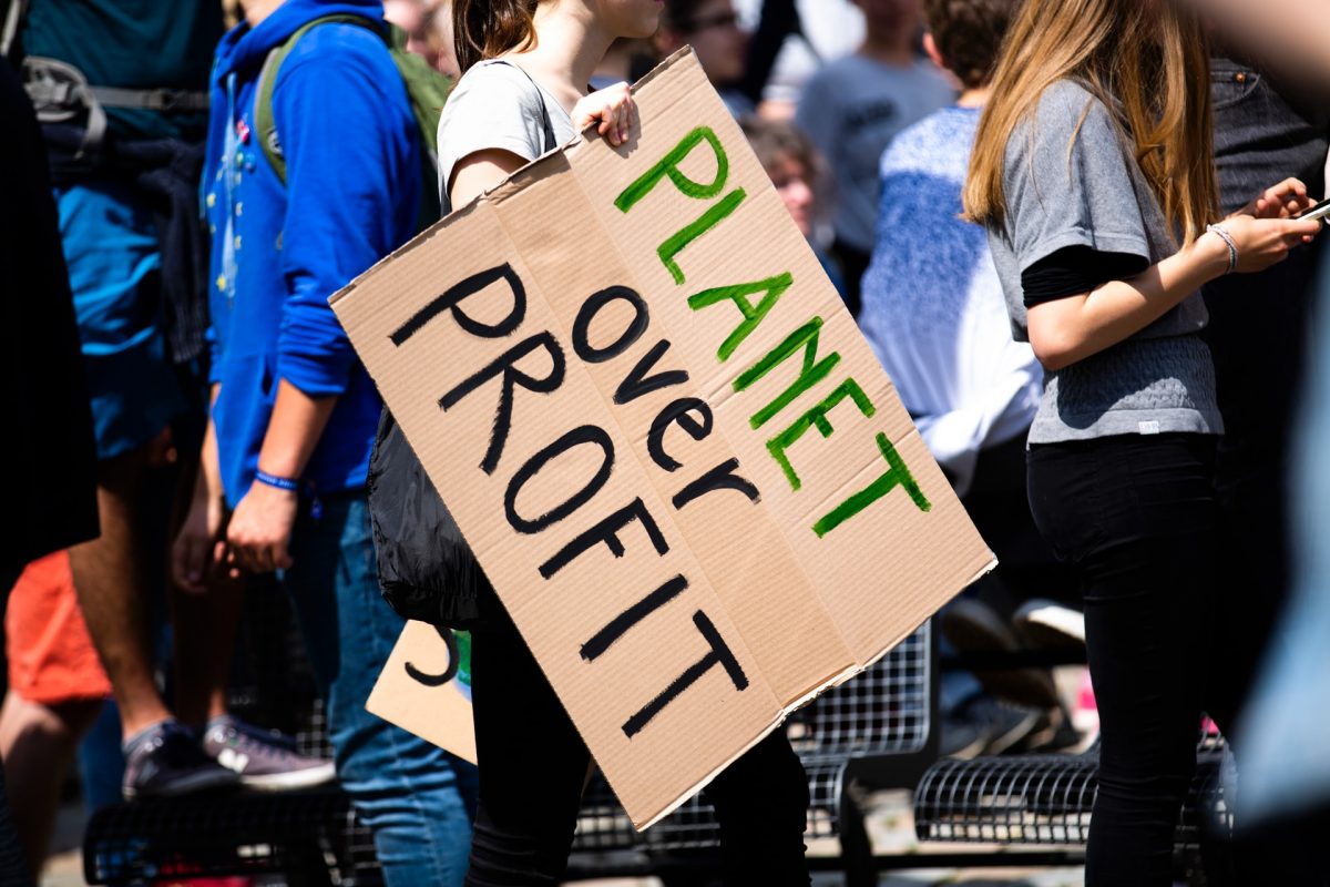 Bundesrat legt Eckwerte zur verbindlichen Klimaberichterstattung für Unternehmen fest