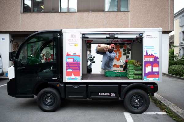 Cargovehikel-Sharing kommt gut an Das Projekt Smargo ermöglicht der Bevölkerung und dem Gewerbe, stundenweise elektrische, stadtverträgliche Kleintransporter zu nutzen. Die erste Zwischenbilanz fällt positiv aus.