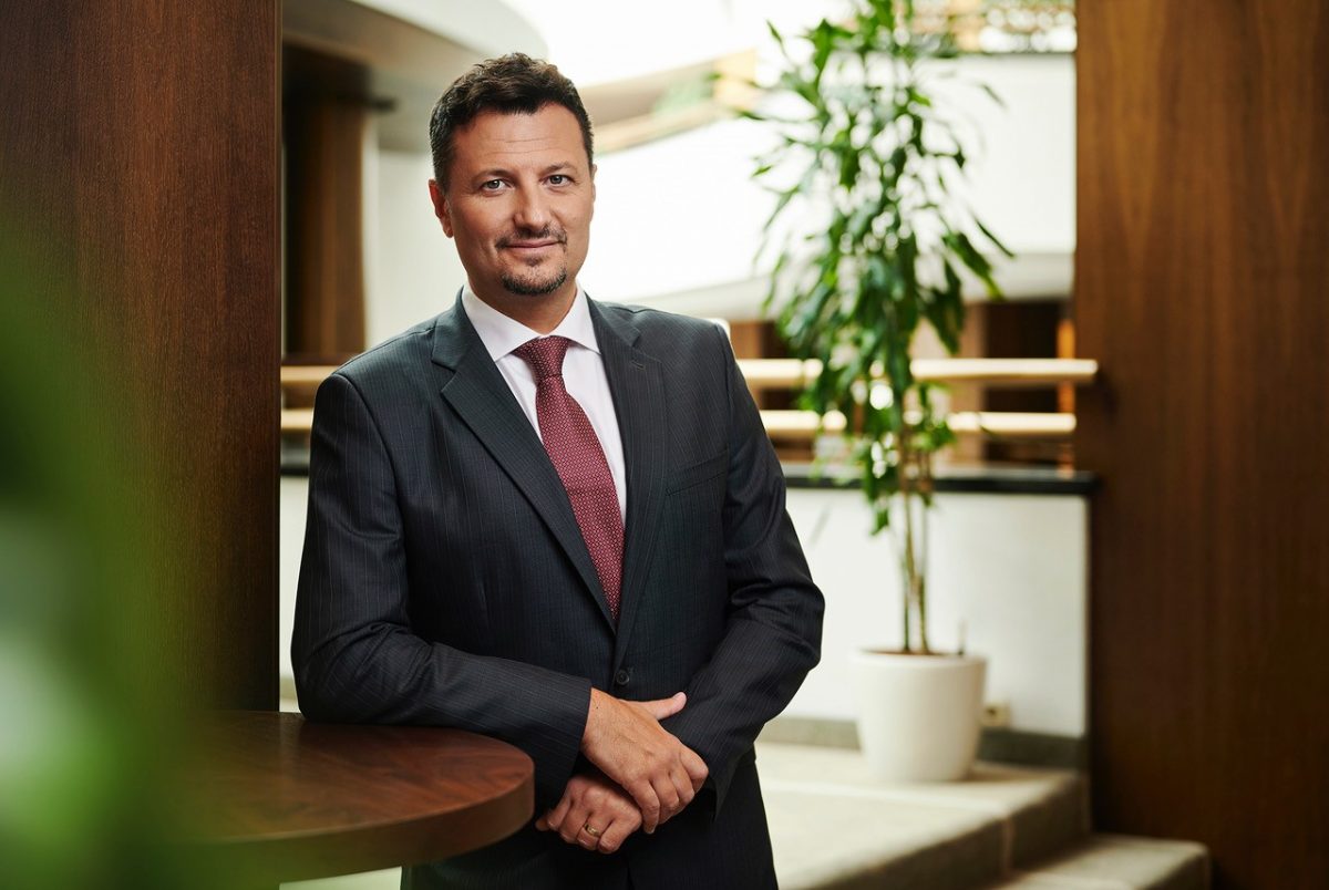 11 Fragen an … Benjamin Lakatos, CEO der MET Group