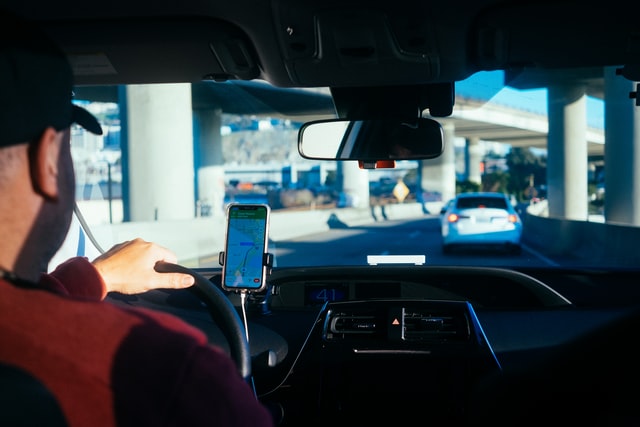 Zürcher Gericht stuft Uber-Fahrer als Angestellte ein