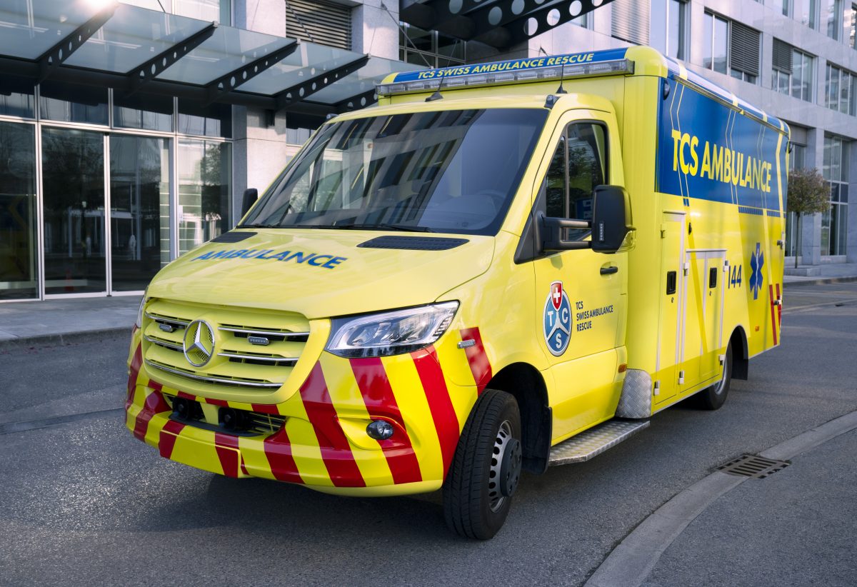 TCS und Aevis Victoria gründen Ambulanznetzwerk Der Touring Club Schweiz (TCS) und die im Hotel- und Spitalbereich tätige Aevis Victoria Group haben am Montag die Gründung der TCS Swiss Ambulance Rescue bekannt gegeben. Es ist neu der grösste private Anbieter von Krankentransporten.