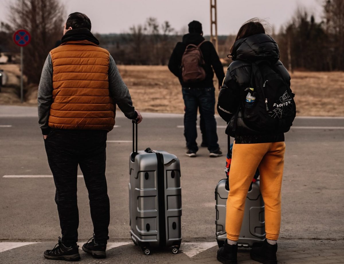 Erste Zürcher Firmen wollen ukrainische Flüchtlinge anstellen Die Zürcher Verwaltung ist bereit, um für die ukrainischen Flüchtlinge möglichst rasch Arbeitsbewilligungen auszustellen. Bereits melden erste Firmen Interesse an.