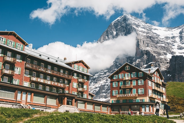 Schweizer Hotellerie startet gut ins Jahr 2022
