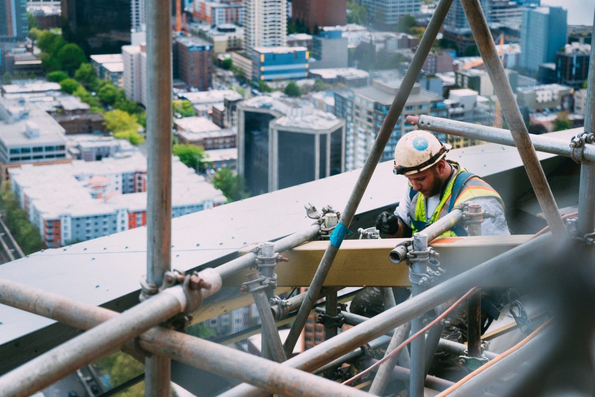 Schweizer Arbeitsmarkt profitiert von Deglobalisierung