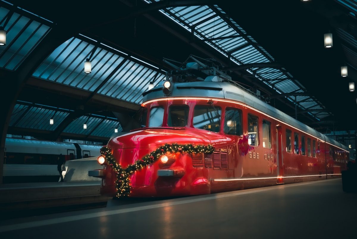 Mobilität verschenken Die Tage werden länger, bald steht Weihnachten vor der Tür. Nun sind kreative Geschenkideen gefragt. Weshalb nicht einmal auf 0815-Präsente verzichten und stattdessen nachhaltige Erlebnisse unter den Christbaum legen?