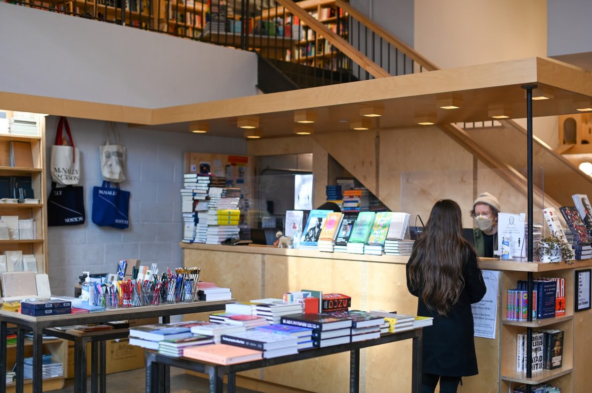 Mehr Lohn für Buchhändlerinnen und Buchhändler