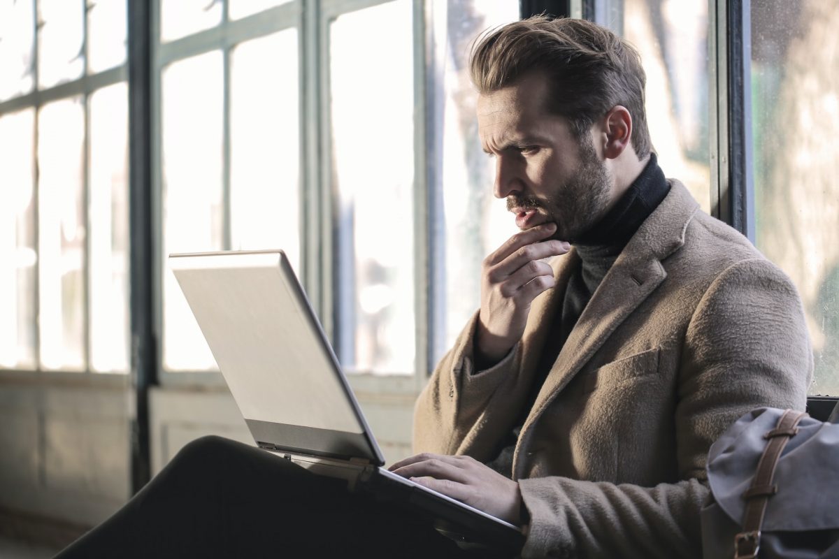 In der Schweiz sitzen Arbeitnehmende am längeren Hebel – ein Grund dafür ist, dass es immer mehr staatsnahe Stellen gibt