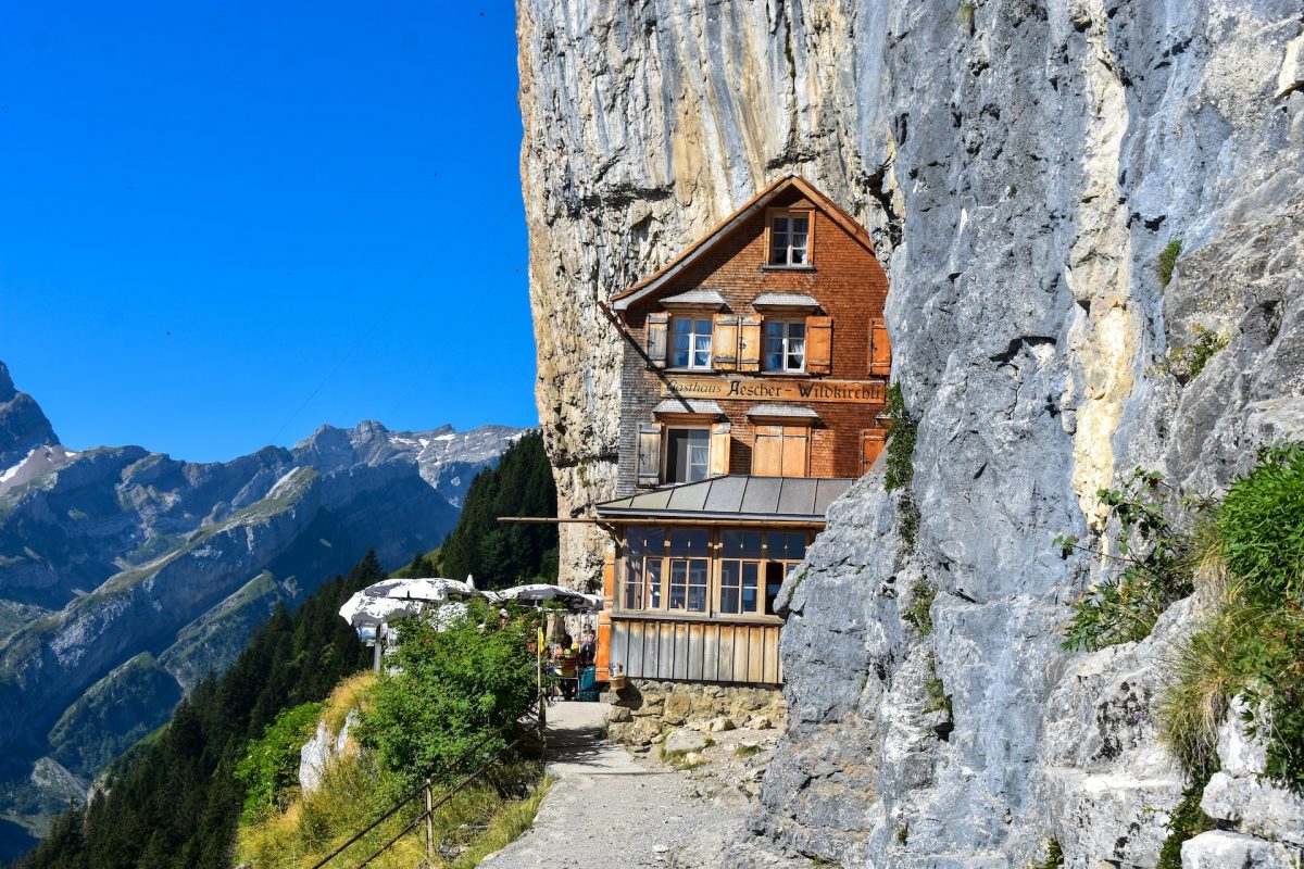 Schweizer Tourismusbranche blickt zuversichtlich auf den Sommer