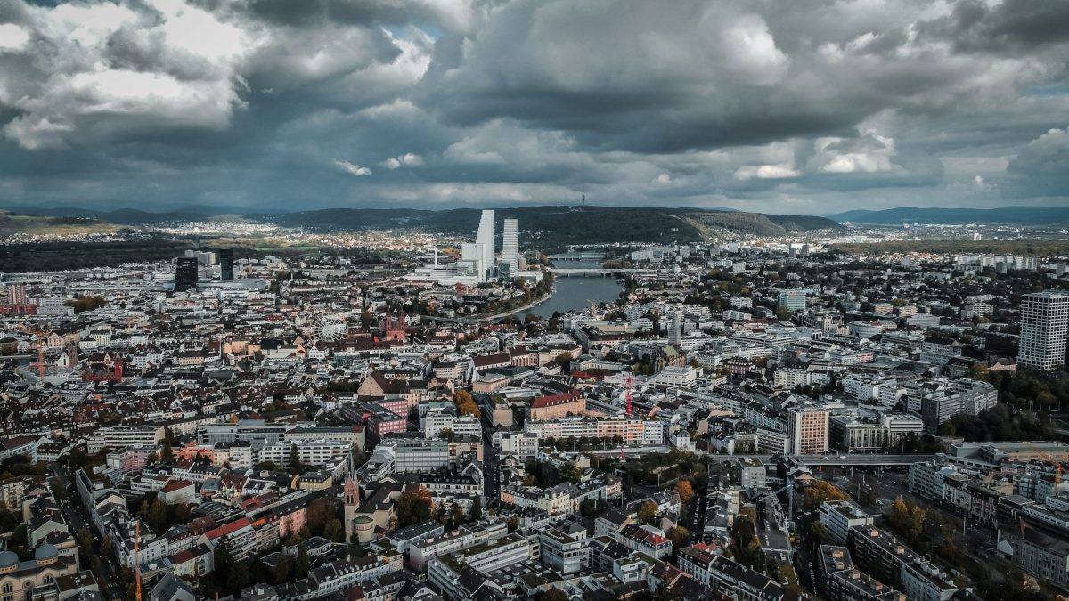 Basel, douze points – Zürich, zero points: Am Rhein tragen die Stimmbürger ihren Firmen Sorge, an der Limmat scheinen sie ihnen zunehmend egal